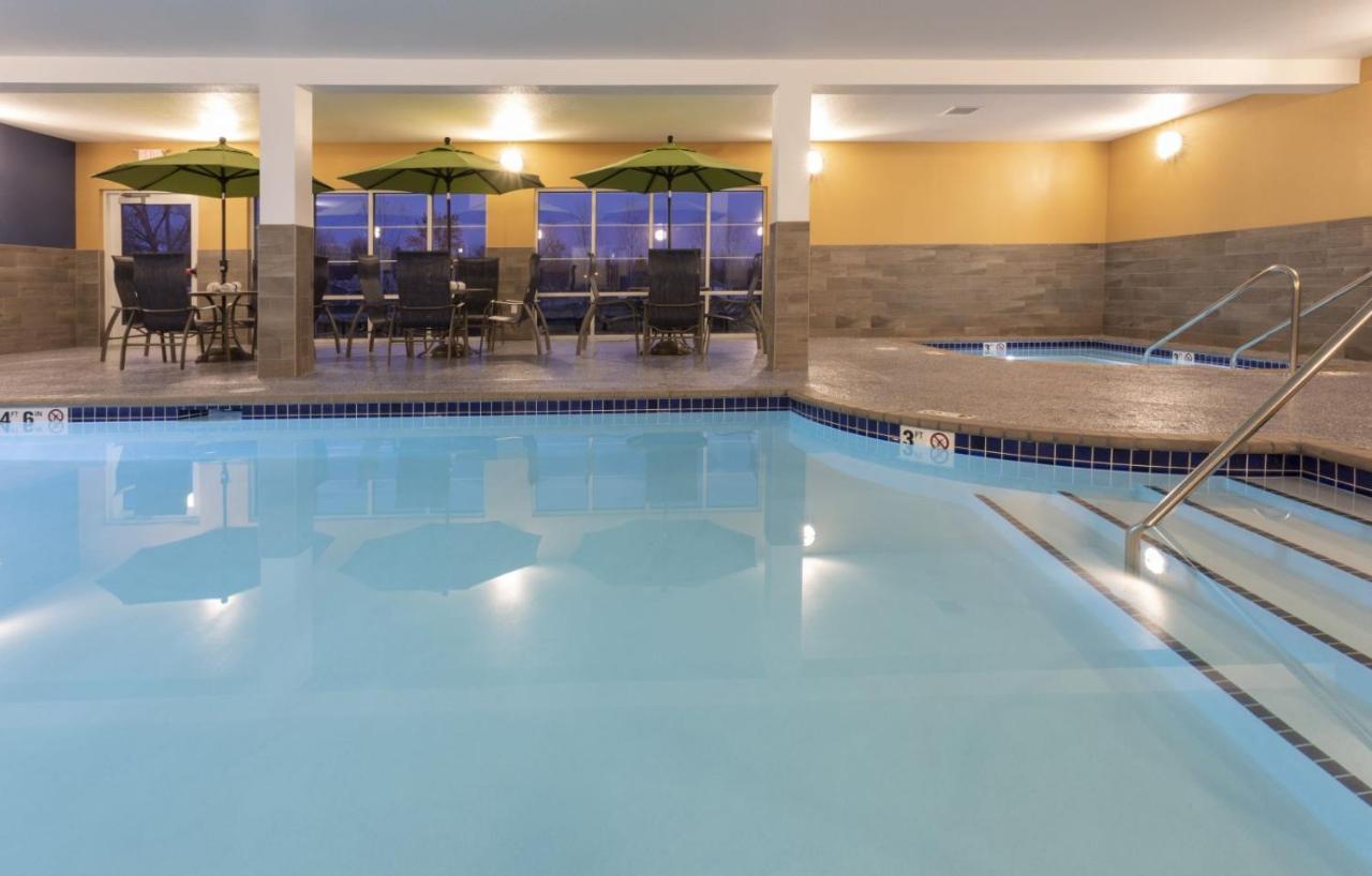 Grandstay Hotel Мілбанк Екстер'єр фото